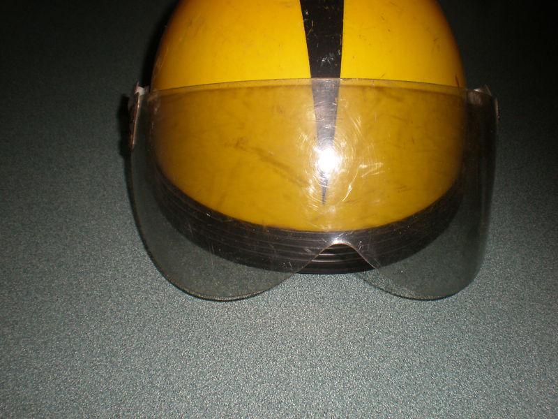 Vintage CHILDS SCOOTER SKI DOO YELLOW & BLACK PLASTIC HELMET W/ FLIP DOWN SHEILD, US $16.75, image 2