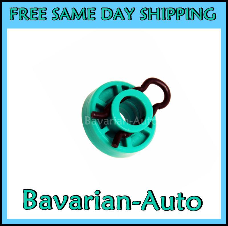 Volvo 850 s70 v70  power window regulator sliding guide roller clip brand new