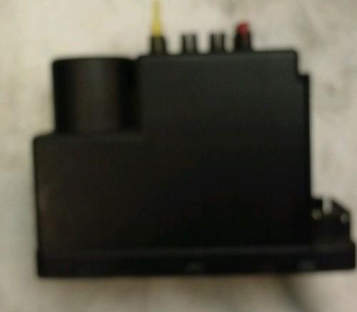 Mercedes R129 door lock vacuum pump part number 129 800 04 48, US $195.00, image 2