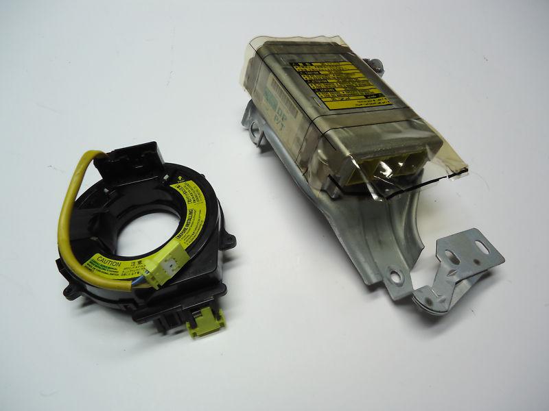 '98 '99 '00 '01 Toyota Corolla airbags SRS module clockspring seat belts Gray, US $195.00, image 4