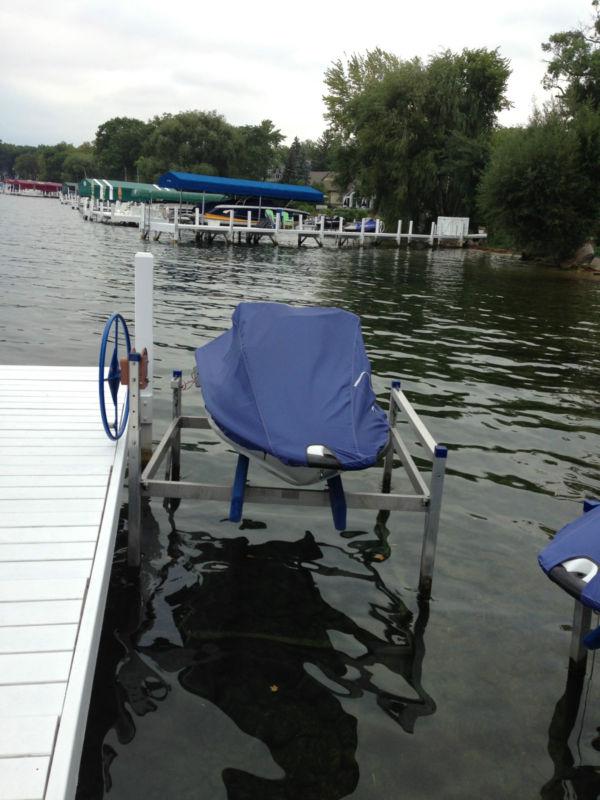 Shoremaster 1264 vertical lift for pwc- 2 for sale- $850 each.