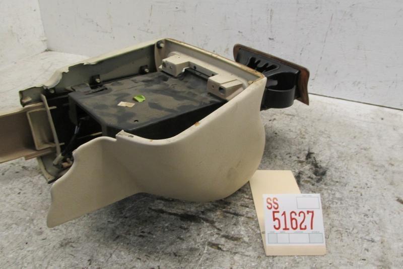 95 96 97 LINCOLN CONTINENTAL DASH CENTER BEZEL TRIM CUP HOLDER CIGARETTE LIGHTER, US $69.99, image 5