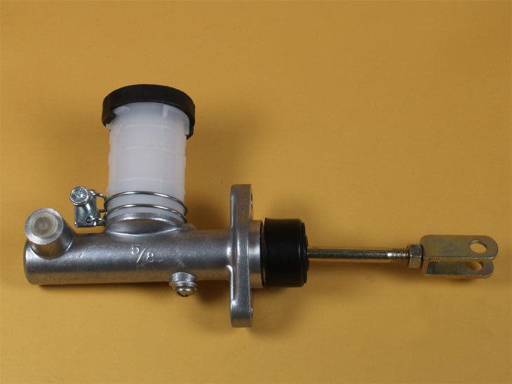 Purchase DATSUN 520 521196872 TRUCK NEW CLUTCH MASTER CYLINDER in