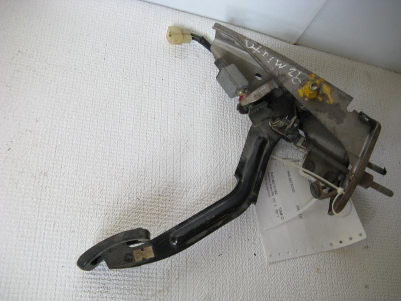 90 91 92 93 mazda mx-5 miata brake pedal w/ switch