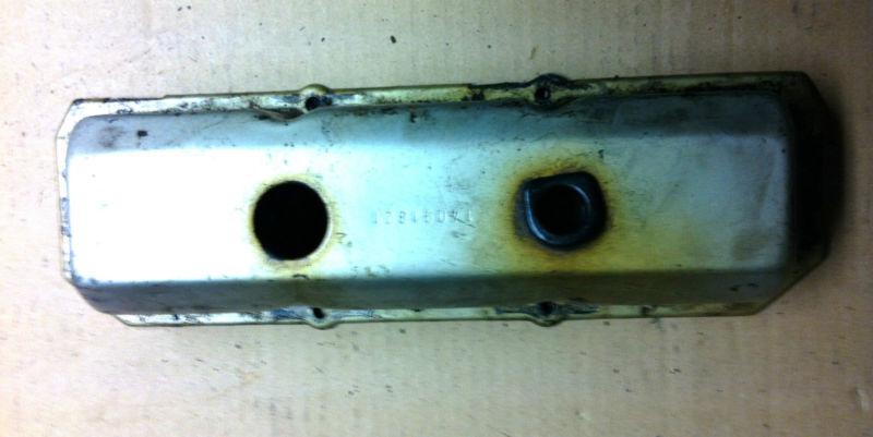 85-89  camaro firebird 2.8 v6 mpfi valve cover left / driver side