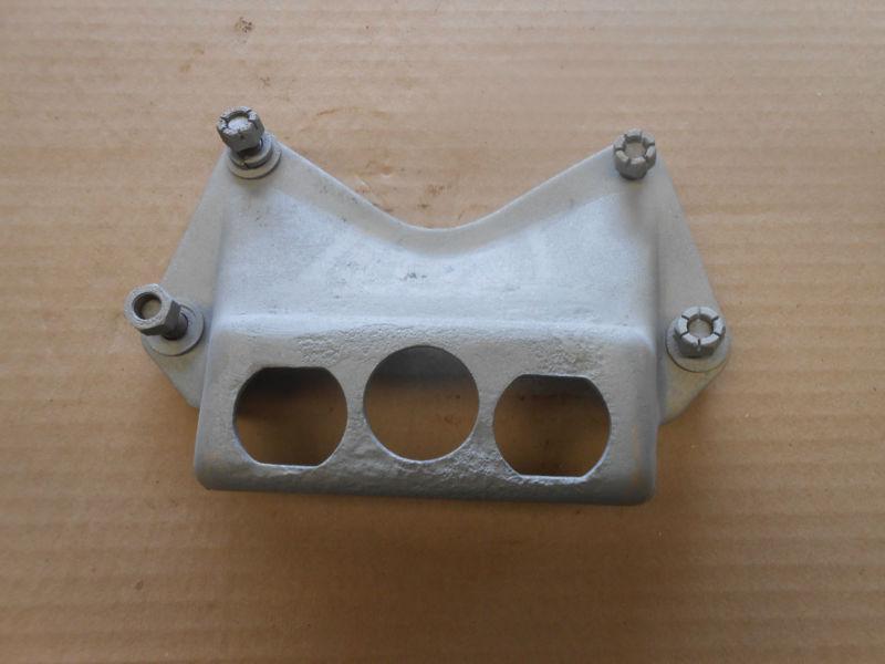 49 50 51 52 chevy 3 speed transmission mount bracket