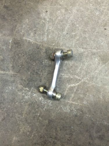 Skidoo mach z mxz  1000 sway bar link