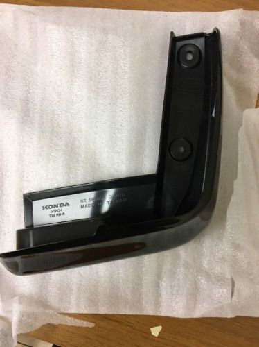 2013 acura ilx right rear splash guard (black)