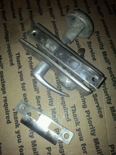 Vintage chris craft door handle assembly w/striker plate and lock  w/ key