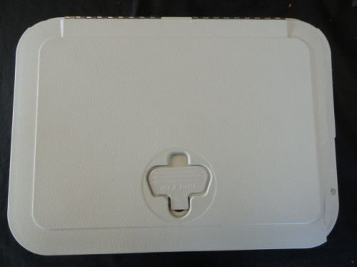 Innovative product solutions m-1115 polar white tackle center 11" x 15" marine