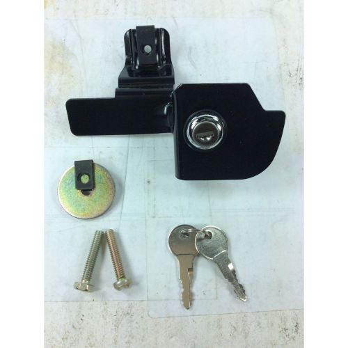 Manual tail gate lock 99-07 chevy siverado, gmc sierra old body style no reserve
