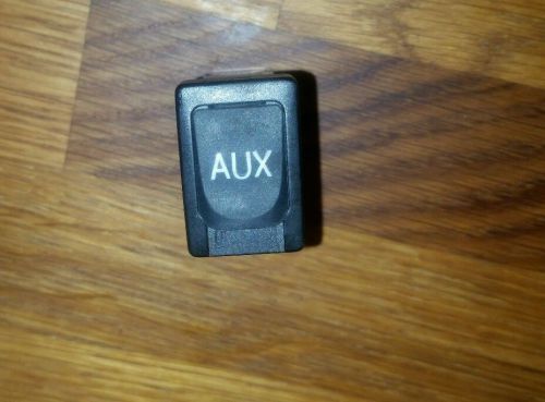 Toyota ,corolla ,tacoma ,tundra auxiliary stereo adapter 86190-02010   oem