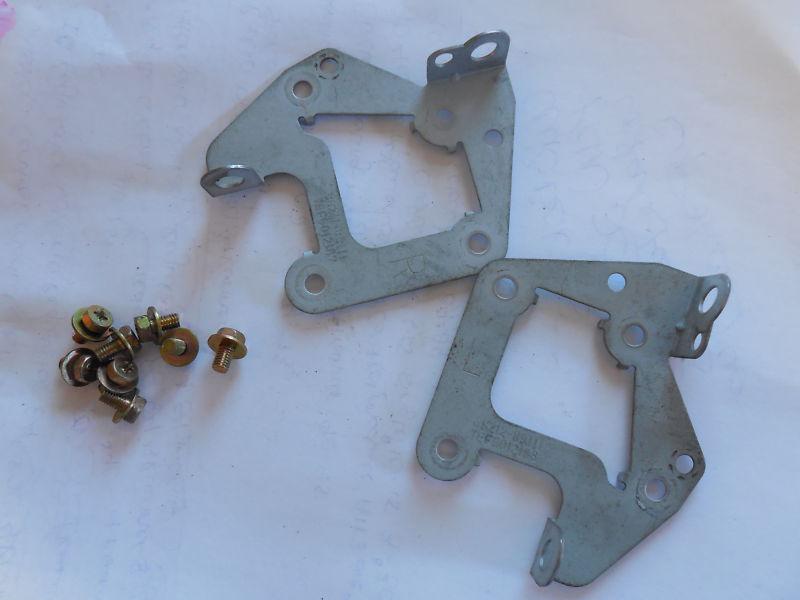 1990 toyota 4 runner sterio brackets and bolts. yota yard.