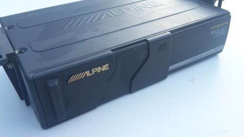 Alpine compact disc changer chm-s611
