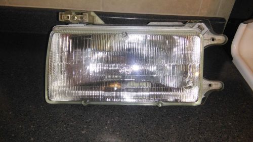 Audi 4000 coupe gt quattro left driver side headlight hella quattro 85 86 87