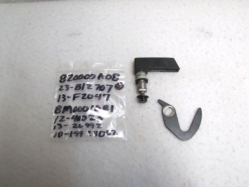 Quicksilver/force bottom cowl handle and cam 820000a08