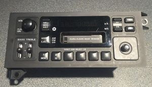 Oem chrysler plymouth in dash am/fm cassette player radio
