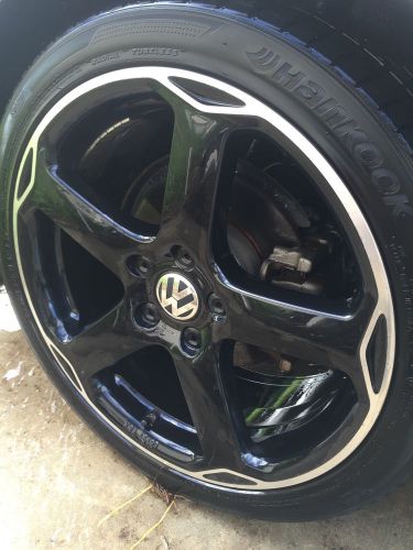 Vw 18&#034; karthoum wheel set of 4  with 225/40/18 tires  *gti jetta gli golf r32*