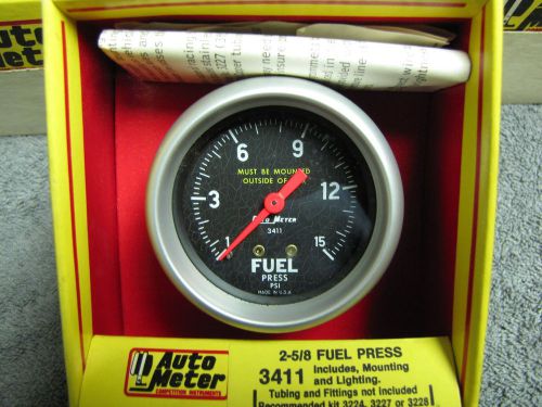 Auto meter #3411 2 5/8 mechanical fuel pressure gauge