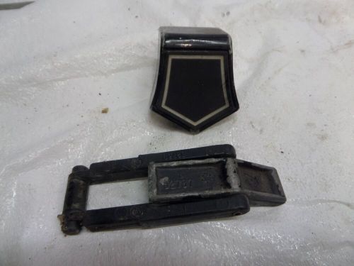 1979 MERCURY 500 50HP 4-CYL TOP COWL LATCH ASSY 52739 55459A5 OUTBOARD MOTOR, US $48.99, image 3