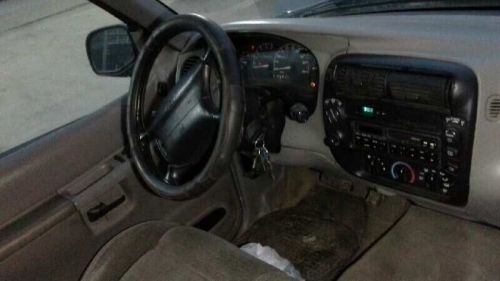 F17B13776ADW INTERIOR LIGHT FOR FORD EXPLORER 4.0 XLT 2019918 2019918-, US $, image 2