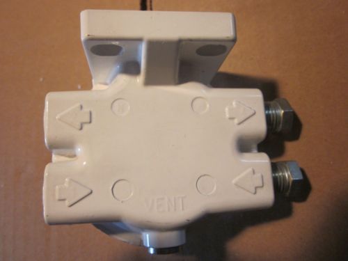 Sierra Marine Fuel Water Separator Bracket for Racor Brand New 1/4 NPT Fittings, US $16.00, image 5