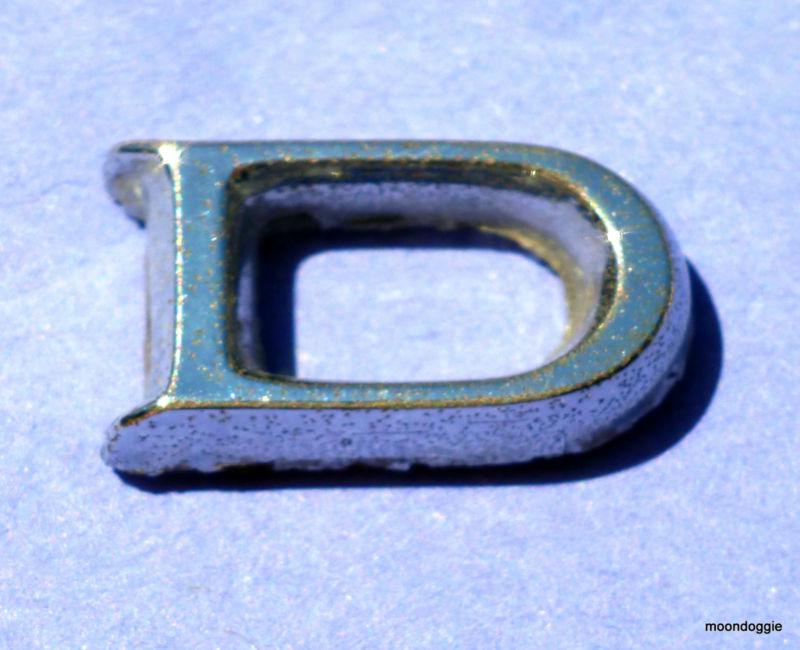 1971 cadillac eldorado trunk letter "d", single letter with pins intact.  (blue)