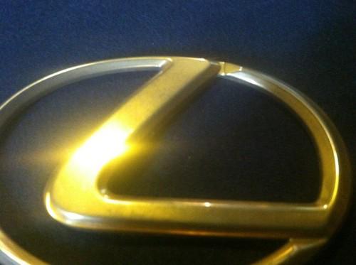 Gold Lexus Emblem 2542, US $6.00, image 4