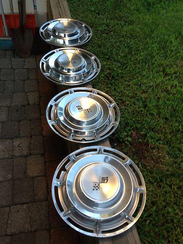 1960 60 chevy impala bel-air 14 inch hubcaps oem excellent condition