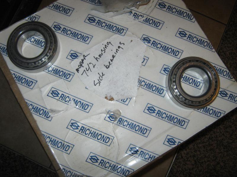 Two timken 25590 differential bearings mopar 742 case