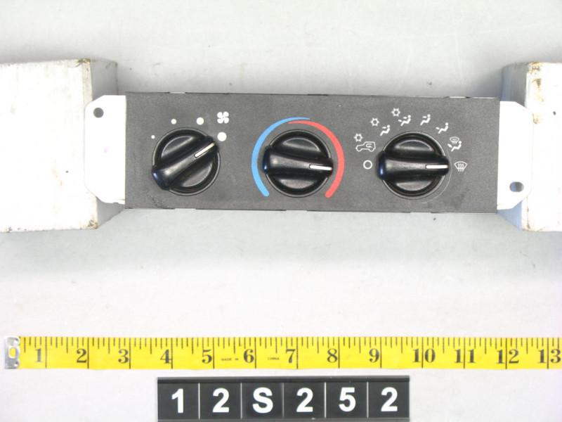 Buy 06 Wrangler Temperature climate control AC heat unit panel switch