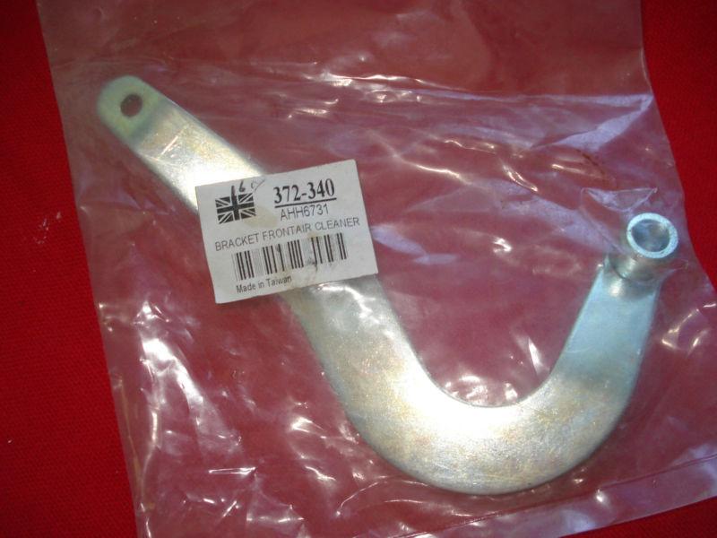 Mgb air filter mount