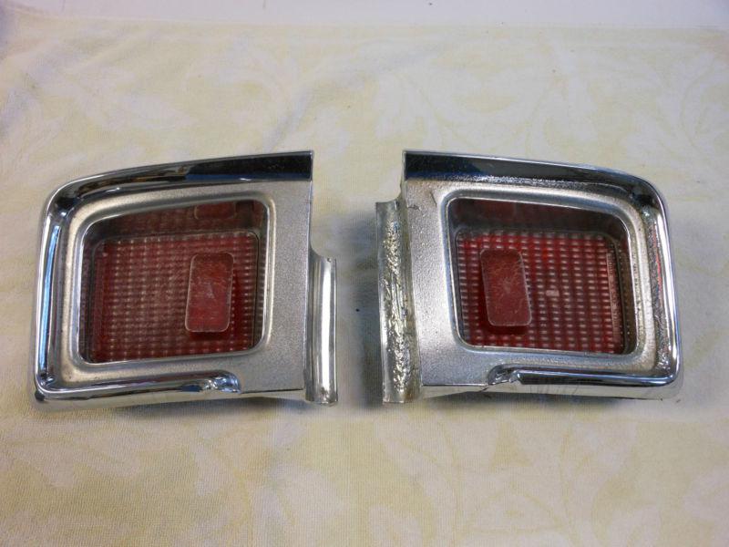 1967 oldsomobile cutlass upper tail lights