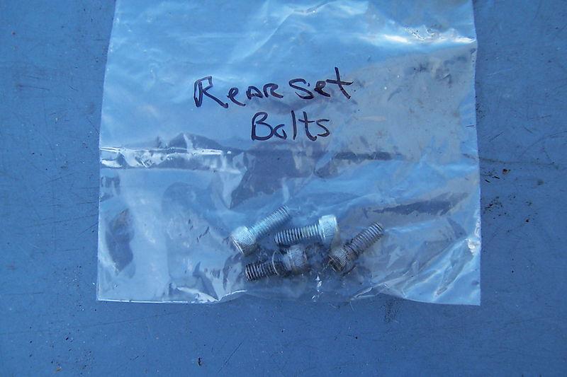 Suzuki gsxr 1000 gsxr1000 02 2002 rearset rear set bolt bolts id007