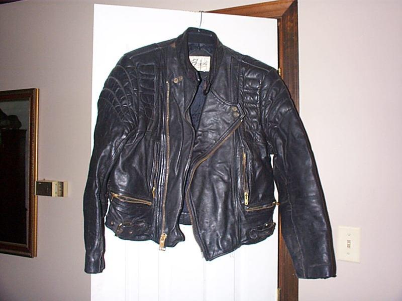 Bermans motorbike motorcycle leather racing biker jacket large harley patch