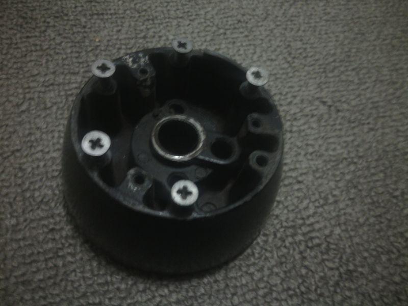 ORIGINAL 60's 70's GM CHEVY OLDS BUICK SPORT & WOOD STEERING WHEEL MOUNTING HUB, US $21.50, image 2