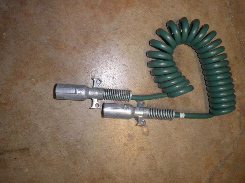 Power cord / lift gate cord / auxillary cord 