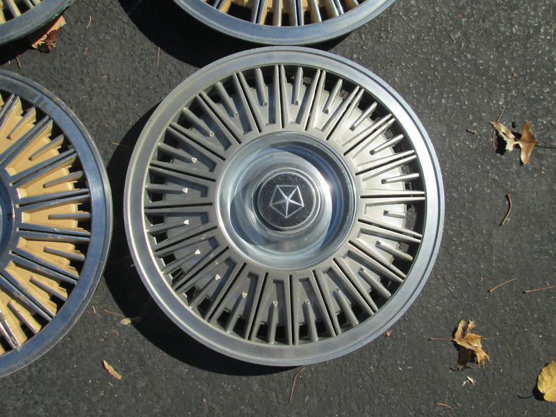 Purchase DODGE 400 600 LEBARON ARIES HUBCAPS in Oradell, New Jersey, US