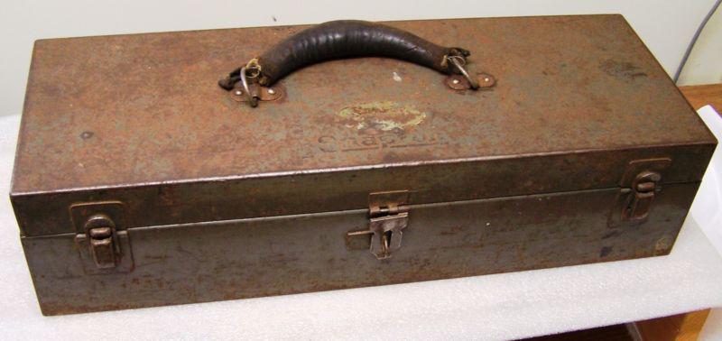 SNAP ON VINTAGE METAL TOOL BOX WITH LEATHER HANDLE, US $5.00, image 1