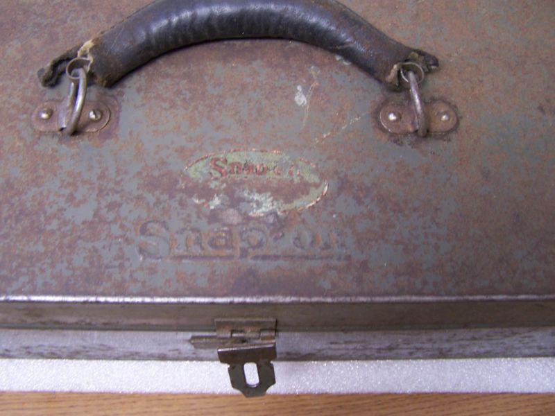 SNAP ON VINTAGE METAL TOOL BOX WITH LEATHER HANDLE, US $5.00, image 3