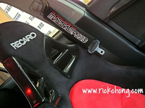 Mazda 2 3 5 6 rx 7 8 velvety seat belt shoulder pads with mazdaspeed logo 2pcs
