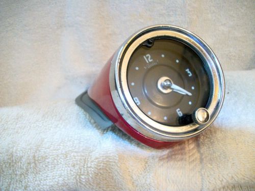Vintage working 1951-1952 chevrolet lux wind-up dash clock w/ housing....