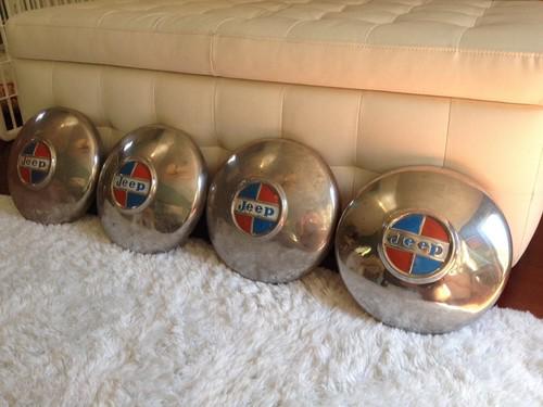 Jeepster hubcaps 