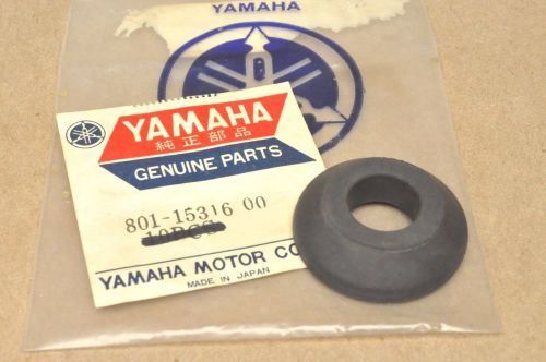 Vintage nos 1968 yamaha snowmobile sl351 engine mount rubber damper 801-15316-00