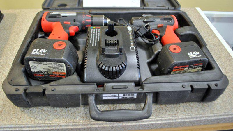 Snap-on ct4410 14.4 v drill driver/impact kit