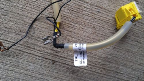 Gti06- 09 driver airbag connector