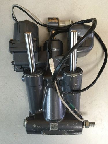 03 yamaha 200 225 hp hpdi 2 stroke 2 wire outboard power trim unit freshwater mn