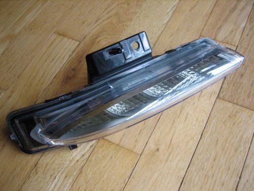 2013-2015 buick enclave right passenger side day time running light  oem