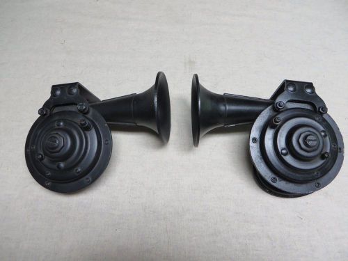 1956 plymouth , dodge 12 volt horns