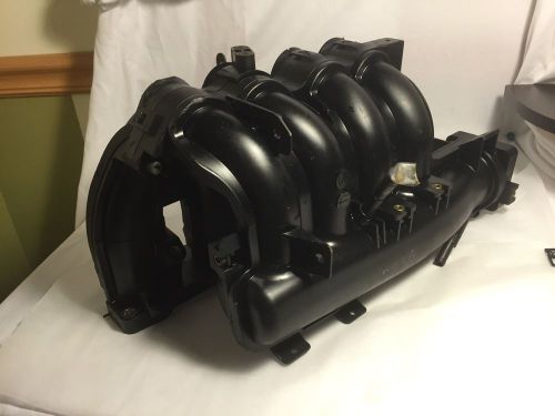 2002 nissan altima 2.5l upper intake manifold 02 03 04 05 06